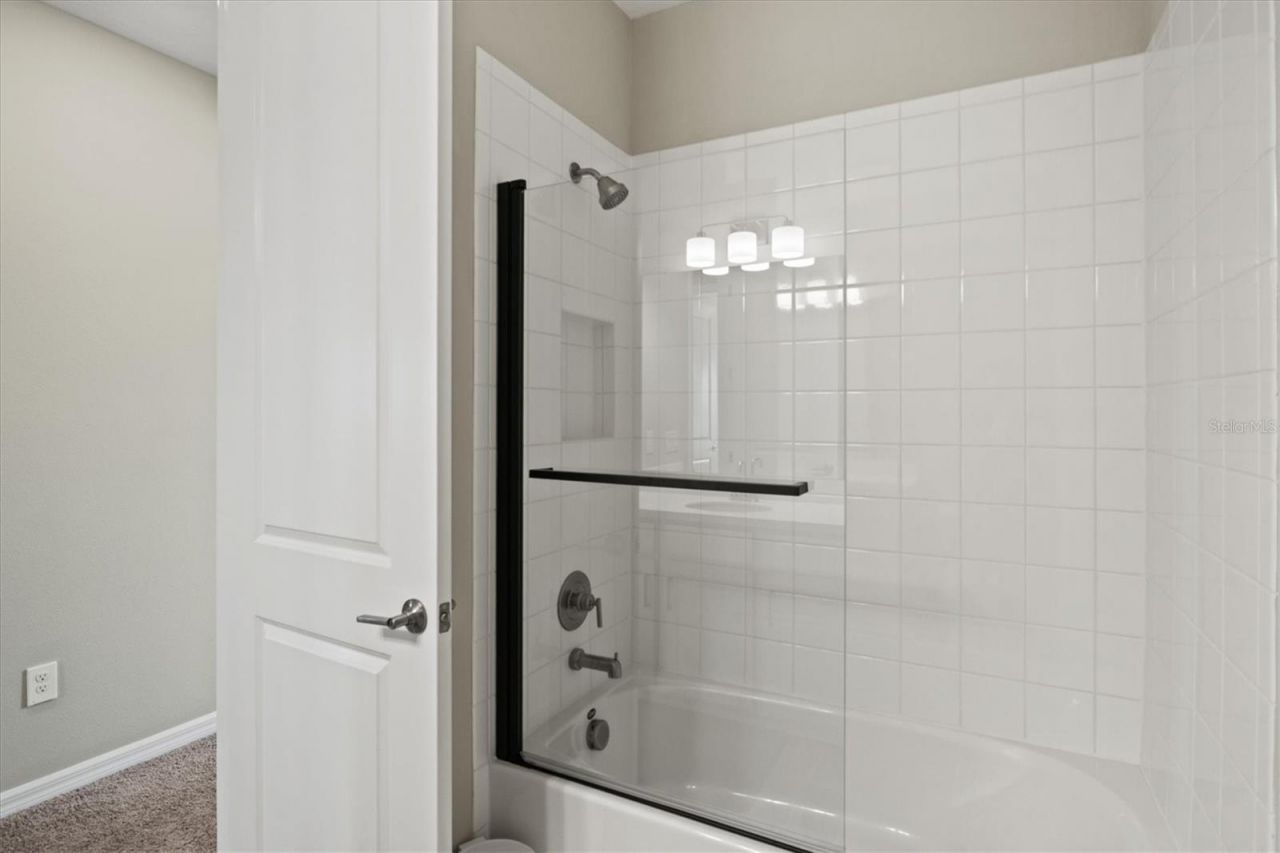 9312 Tequila Sunrise Drive, Sarasota, FL 34241 Photo