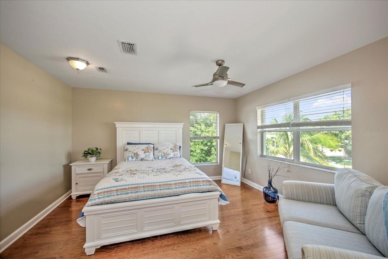 4424 N Canal Circle, North Fort Myers, FL 33903 Photo