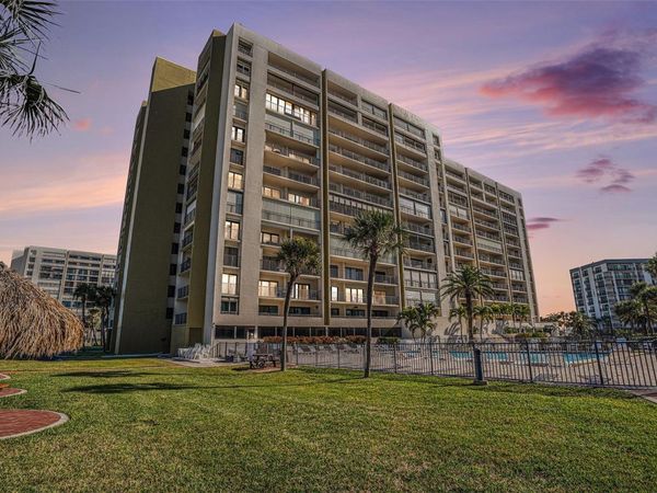 1480 GULF BOULEVARD, Unit 905, CLEARWATER BEACH, FL 33767