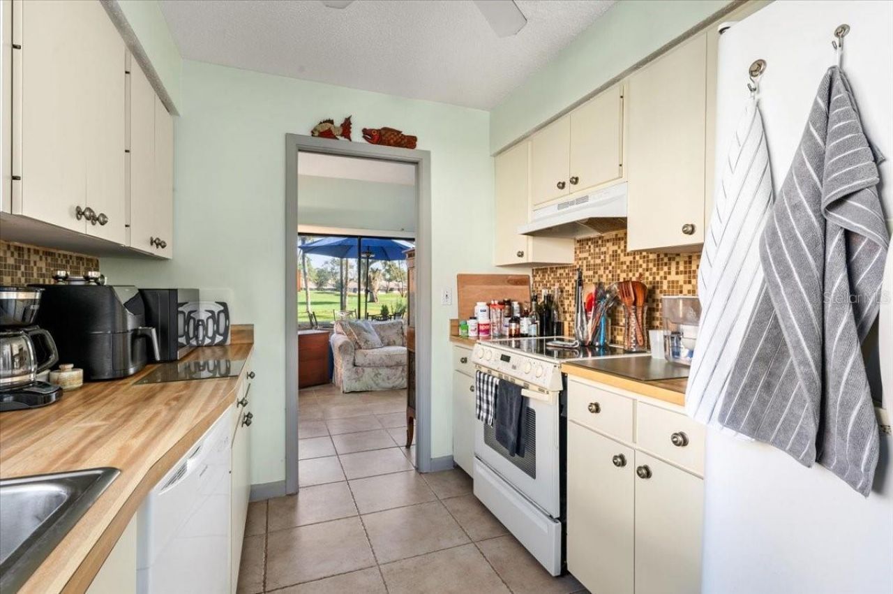 5905 La Vista Lane, Bradenton, FL 34210 Photo