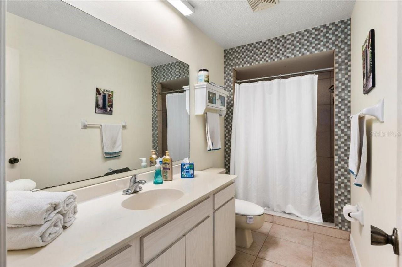 5905 La Vista Lane, Bradenton, FL 34210 Photo