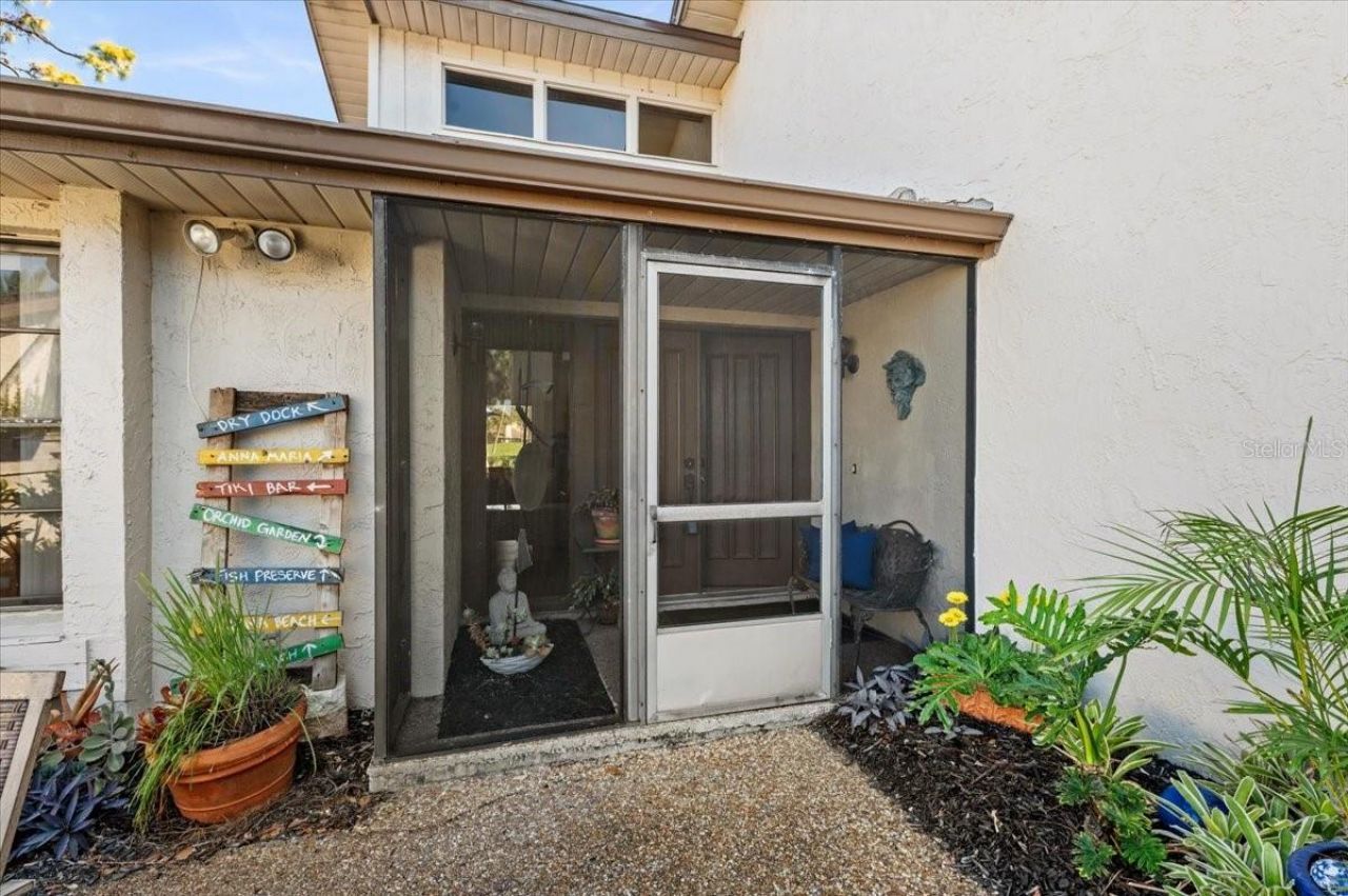 5905 La Vista Lane, Bradenton, FL 34210 Photo