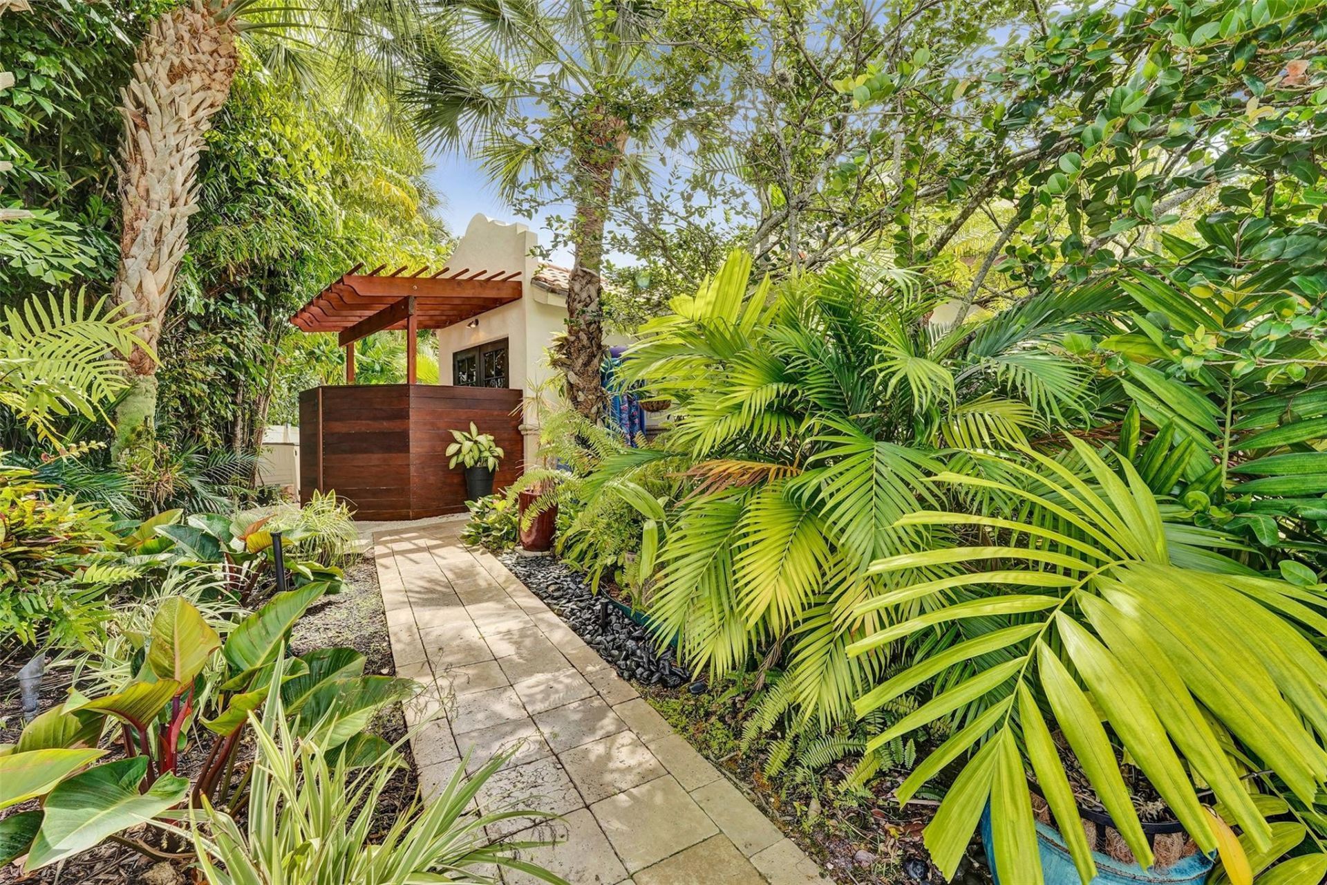 2321 SW 26th Avenue, Fort Lauderdale, FL 33312 Photo