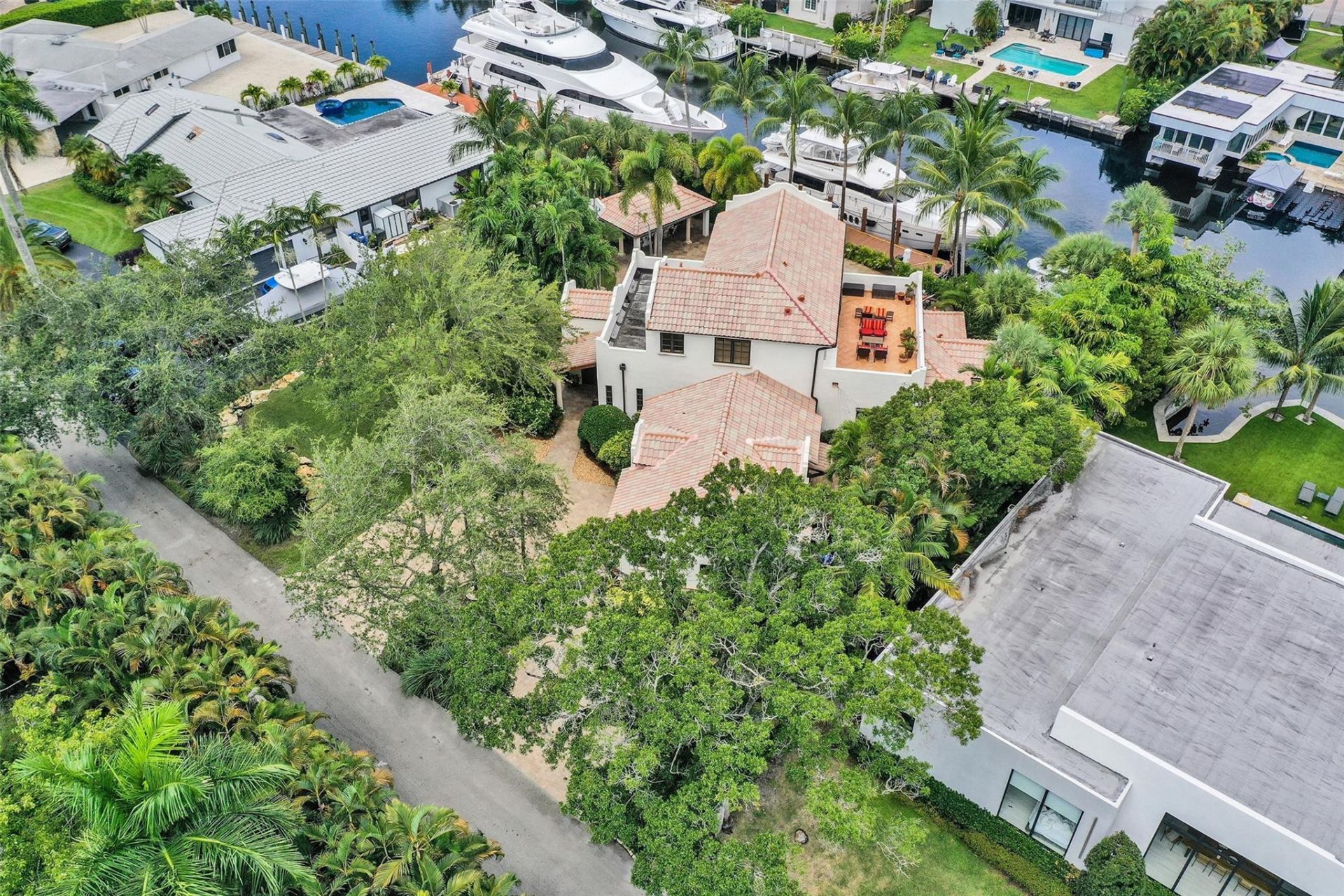 2321 SW 26th Avenue, Fort Lauderdale, FL 33312 Photo