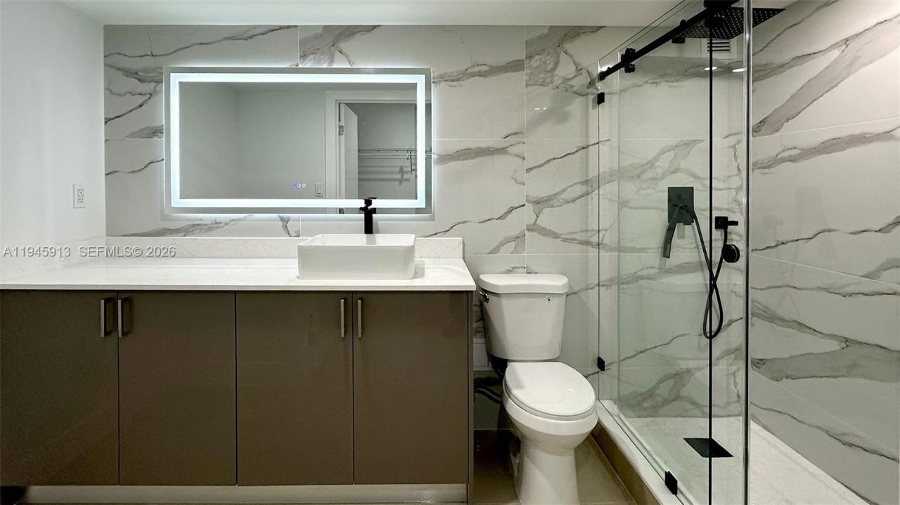 2750 NE 183rd St, Unit 1109, Aventura, FL 33160 Photo