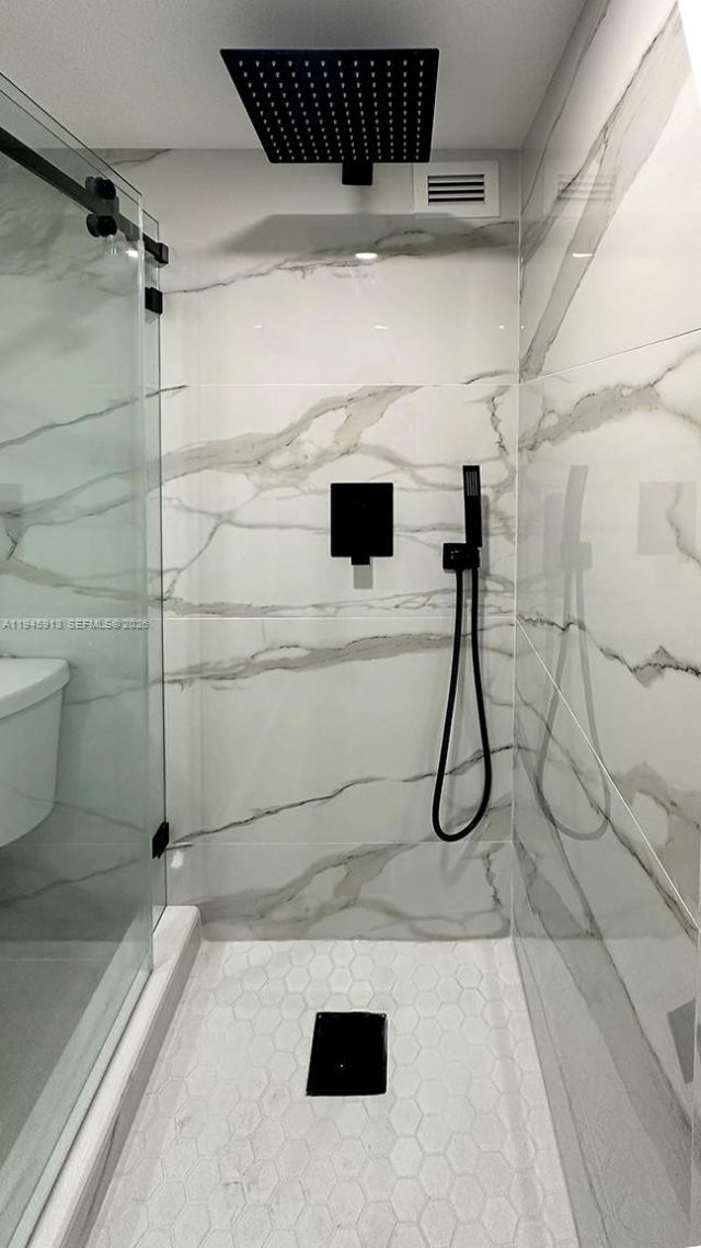 2750 NE 183rd St, Unit 1109, Aventura, FL 33160 Photo