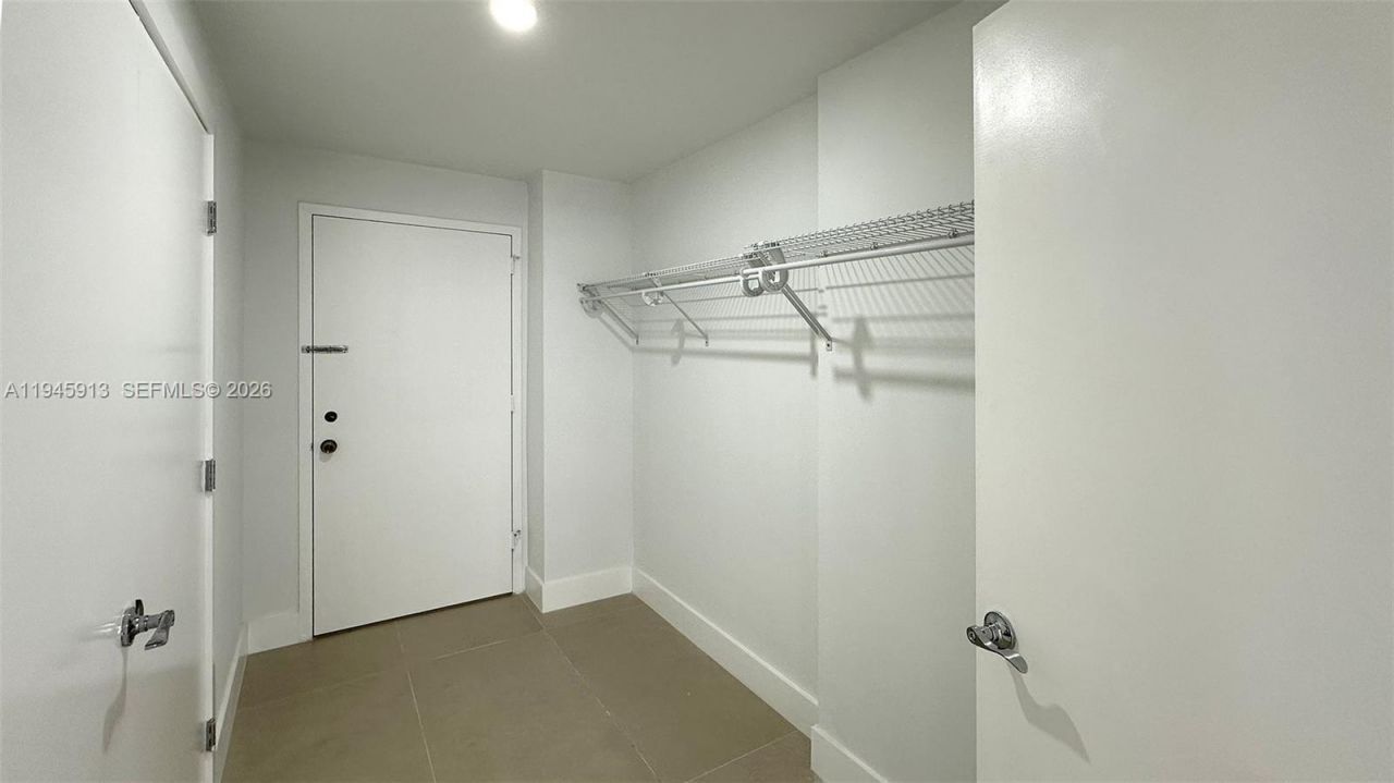 2750 NE 183rd St, Unit 1109, Aventura, FL 33160 Photo