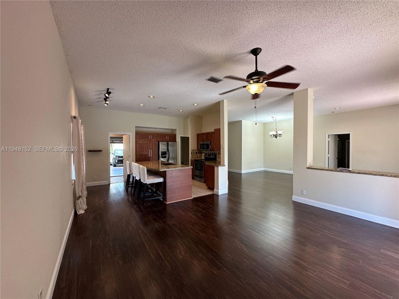 4192 Laurel Ridge Cir, Unit 4192, Weston, FL 33331 Photo
