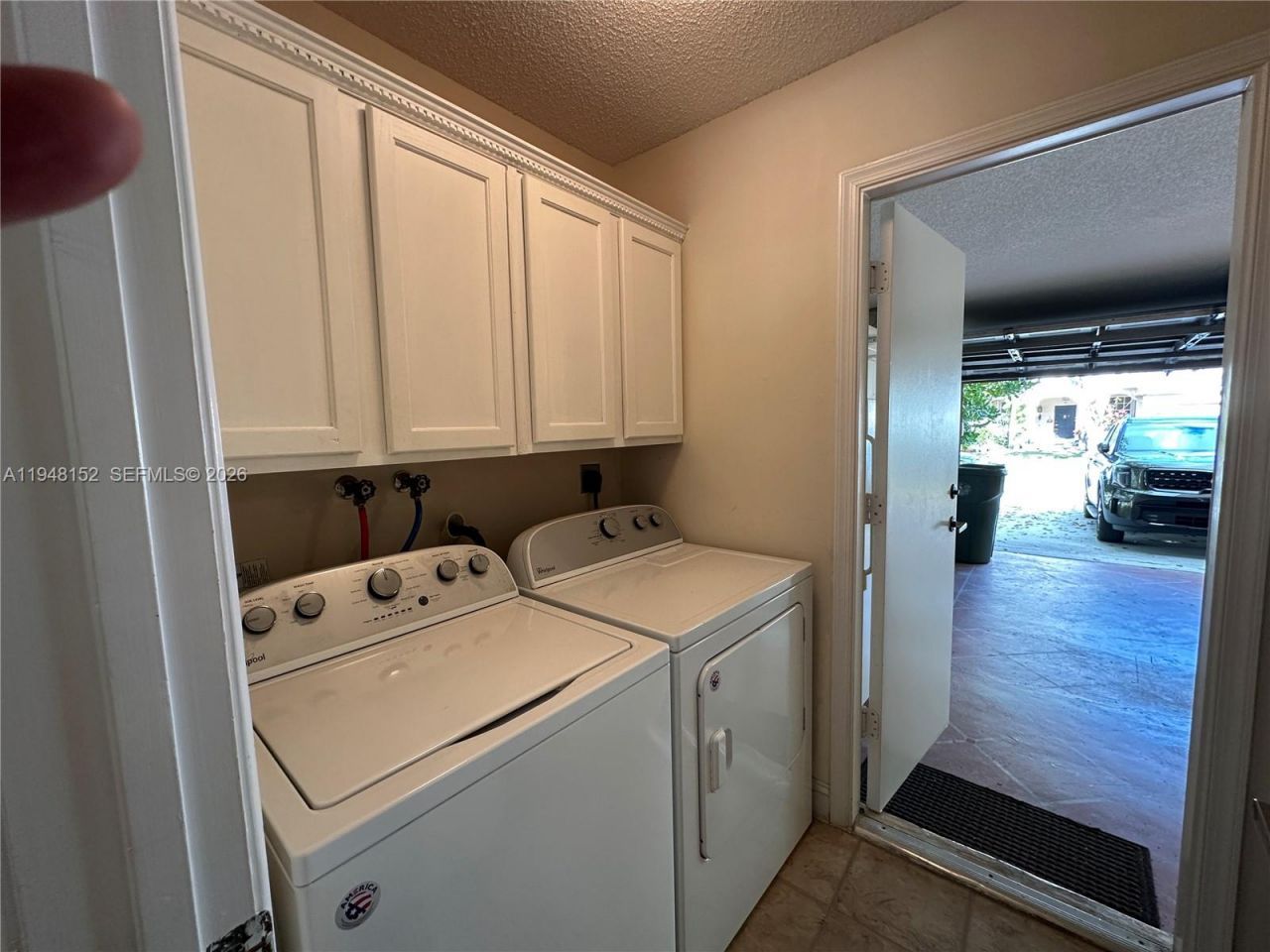 4192 Laurel Ridge Cir, Unit 4192, Weston, FL 33331 Photo