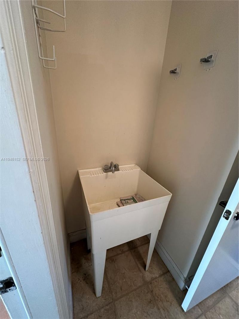 4192 Laurel Ridge Cir, Unit 4192, Weston, FL 33331 Photo
