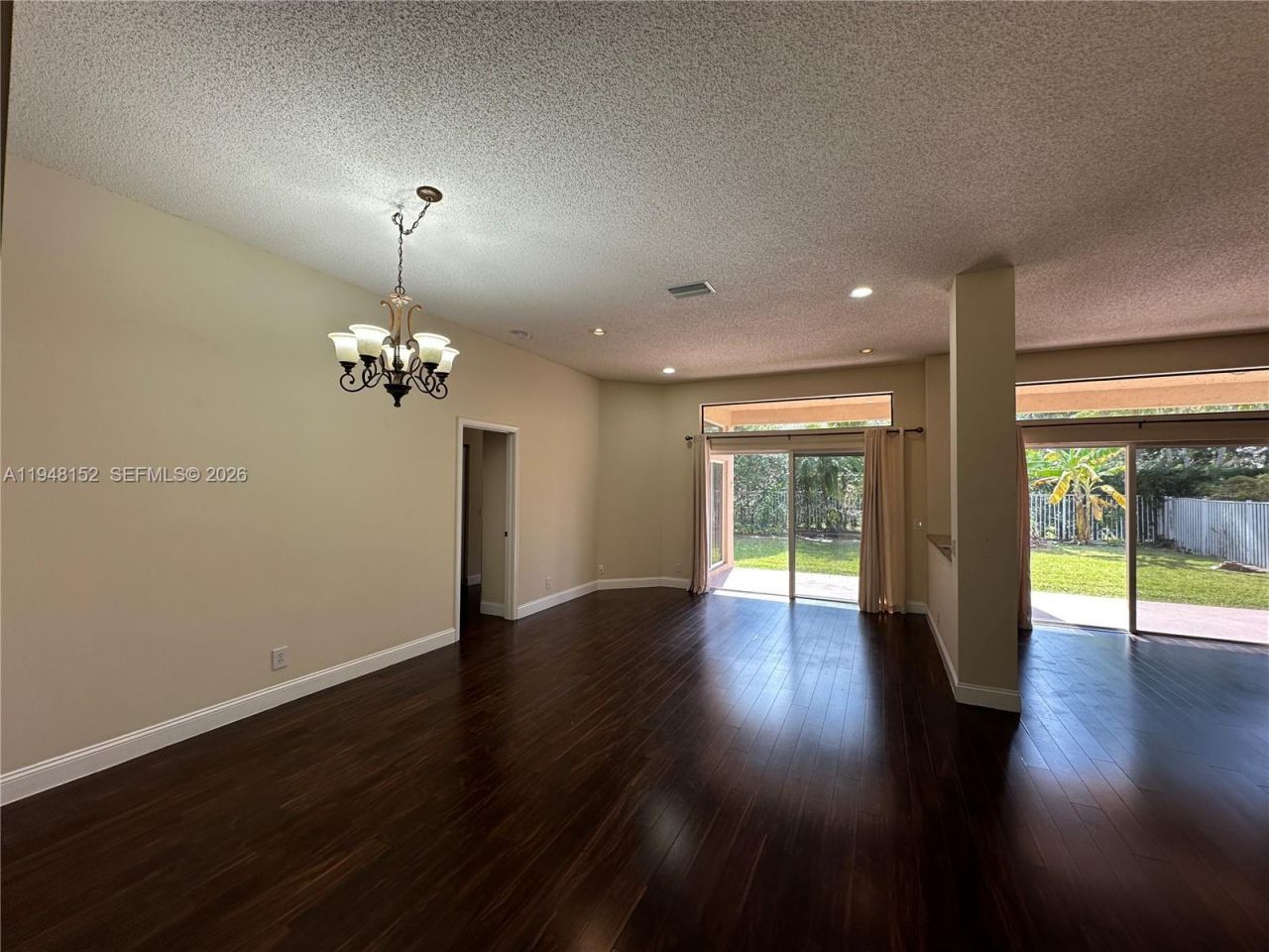 4192 Laurel Ridge Cir, Unit 4192, Weston, FL 33331 Photo