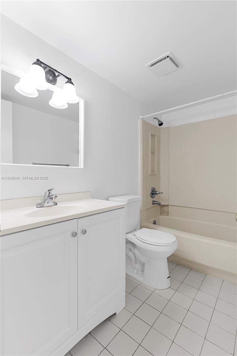 6900 SW 39th St, Unit 208J, Davie, FL 33314 Photo