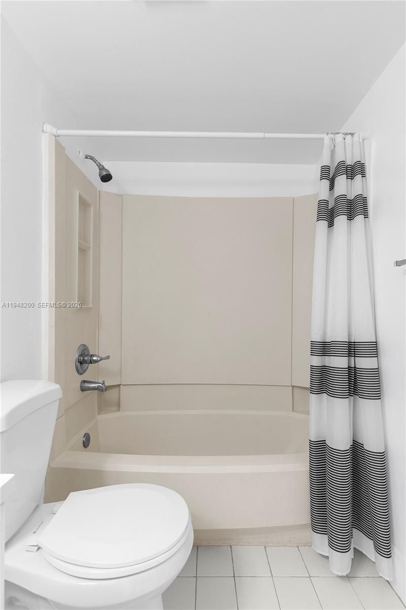 6900 SW 39th St, Unit 208J, Davie, FL 33314 Photo