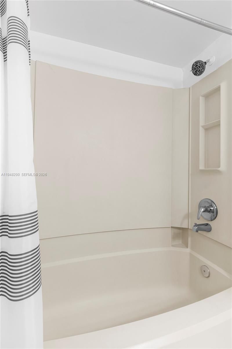 6900 SW 39th St, Unit 208J, Davie, FL 33314 Photo