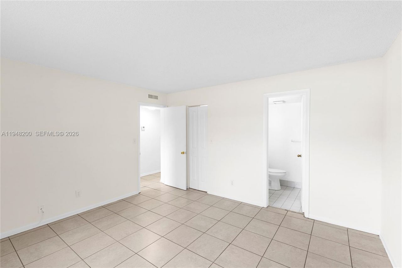 6900 SW 39th St, Unit 208J, Davie, FL 33314 Photo