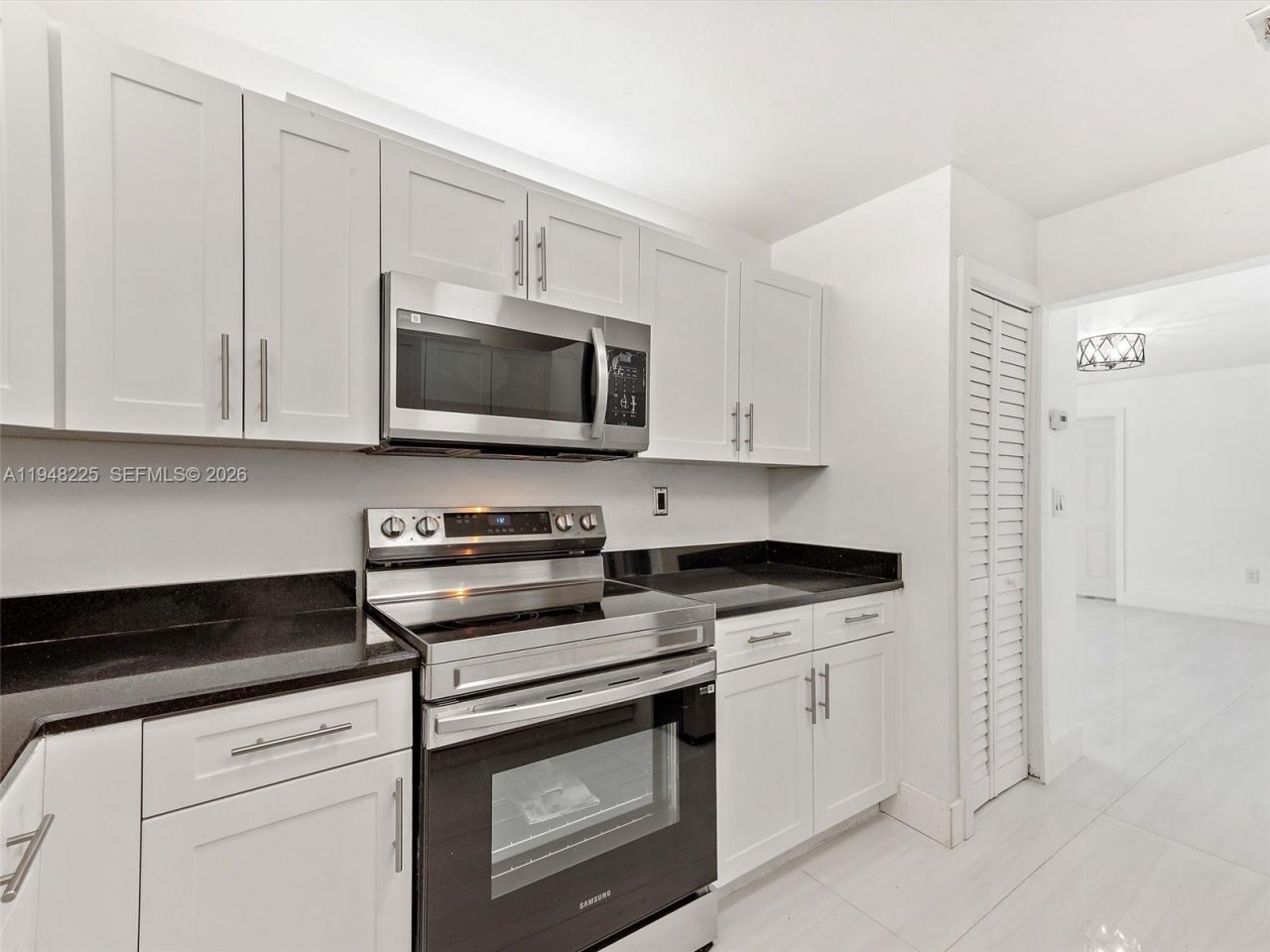 13841 SW 17th Ter, Miami, FL 33175 Photo