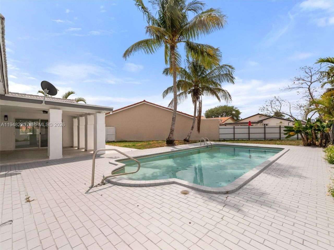 13841 SW 17th Ter, Miami, FL 33175 Photo