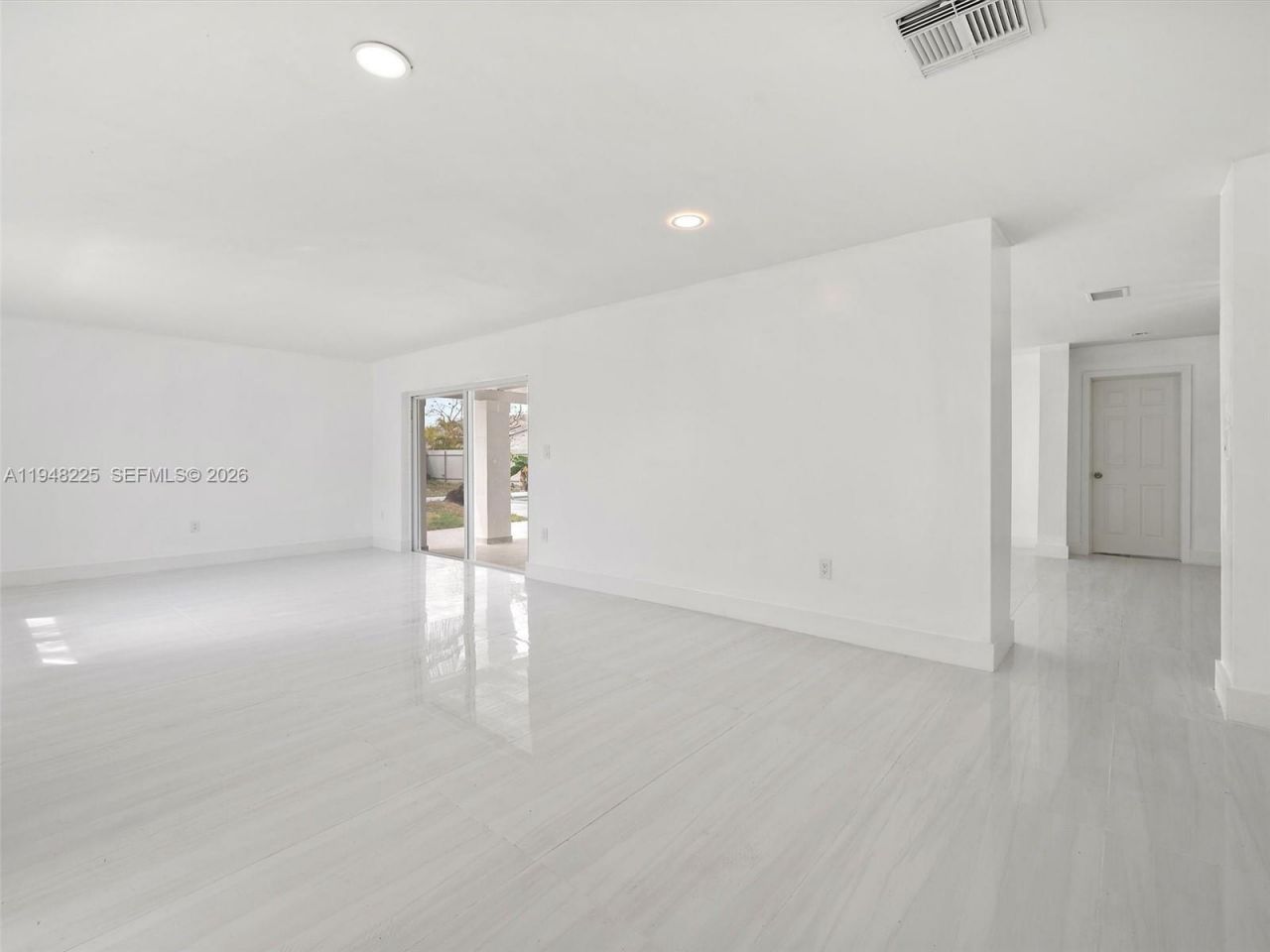 13841 SW 17th Ter, Miami, FL 33175 Photo