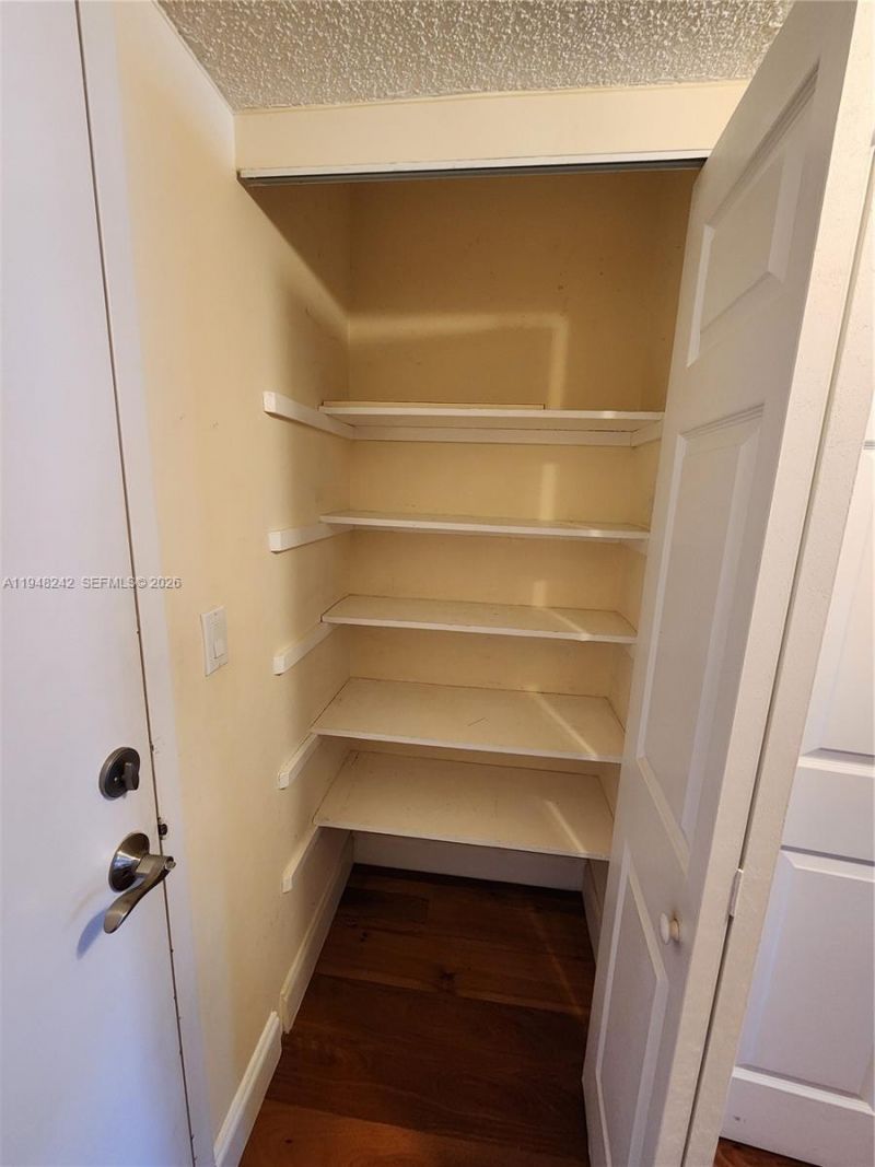 251 174th St, Unit 2110, Sunny Isles Beach, FL 33160 Photo