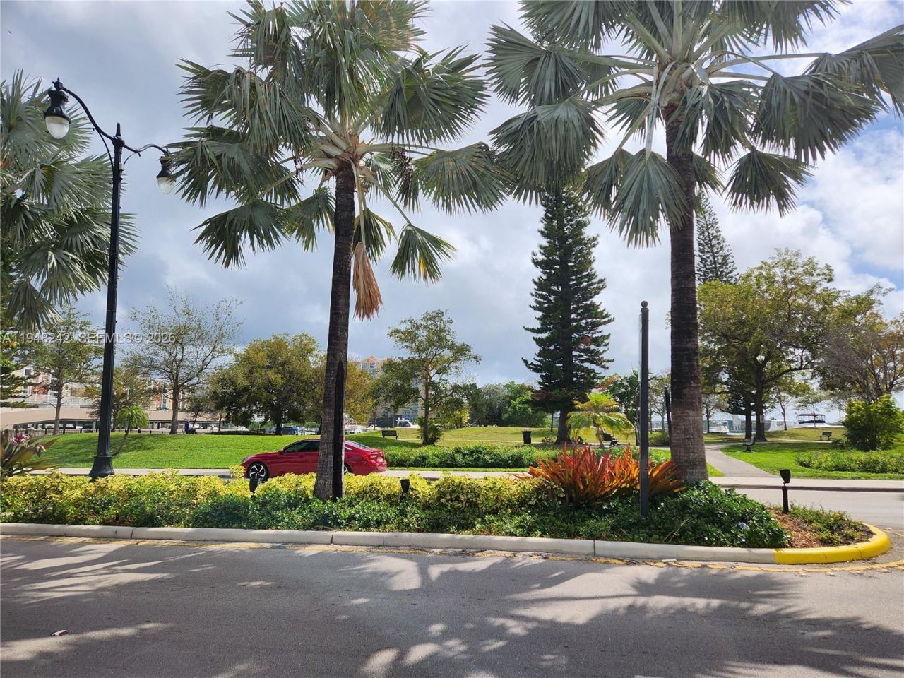 251 174th St, Unit 2110, Sunny Isles Beach, FL 33160 Photo