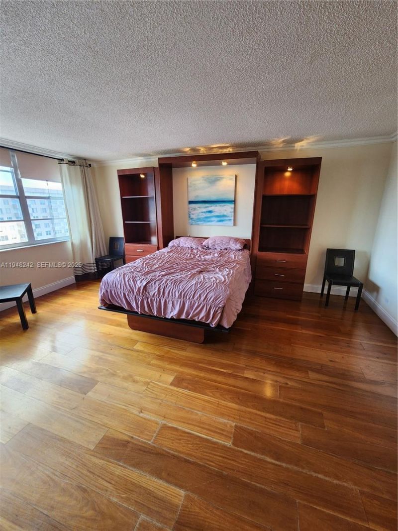 251 174th St, Unit 2110, Sunny Isles Beach, FL 33160 Photo