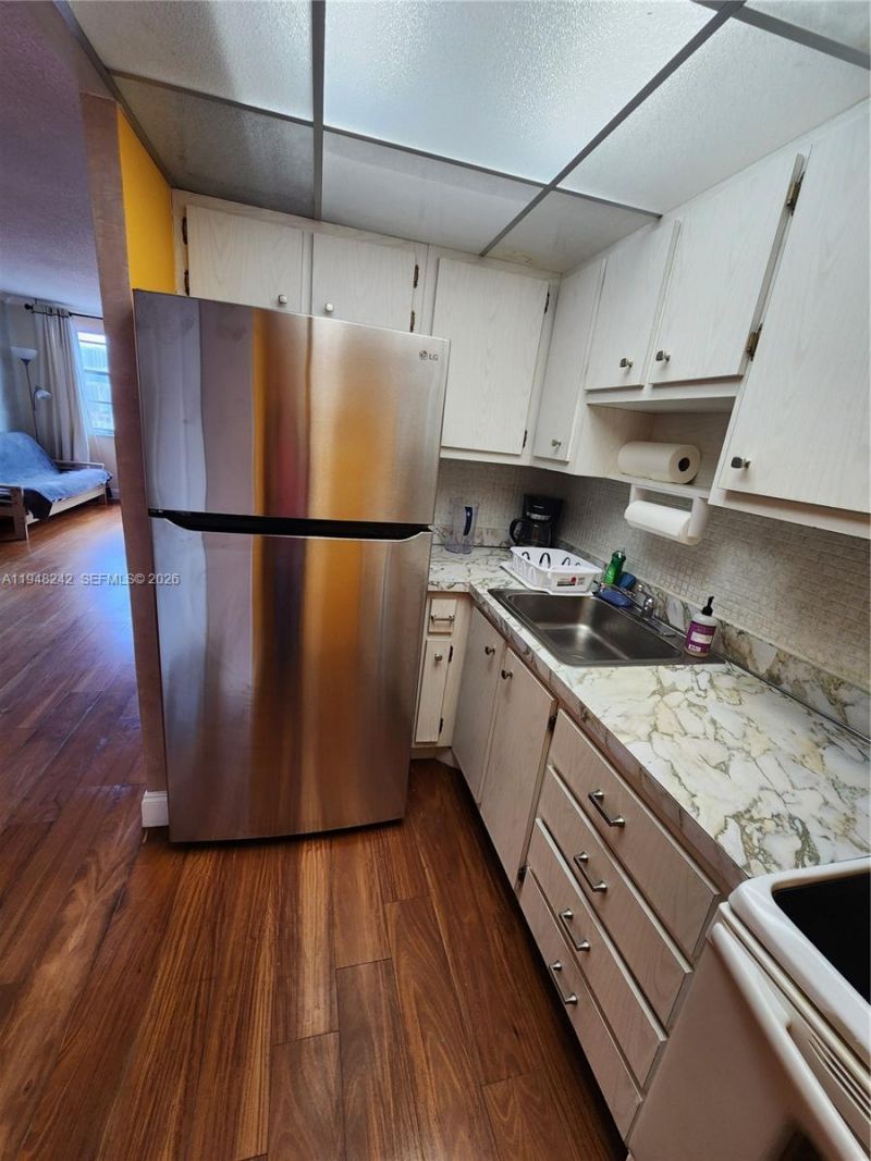 251 174th St, Unit 2110, Sunny Isles Beach, FL 33160 Photo