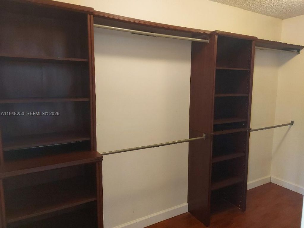 20033 NE 2nd Pl, Miami, FL 33179 Photo