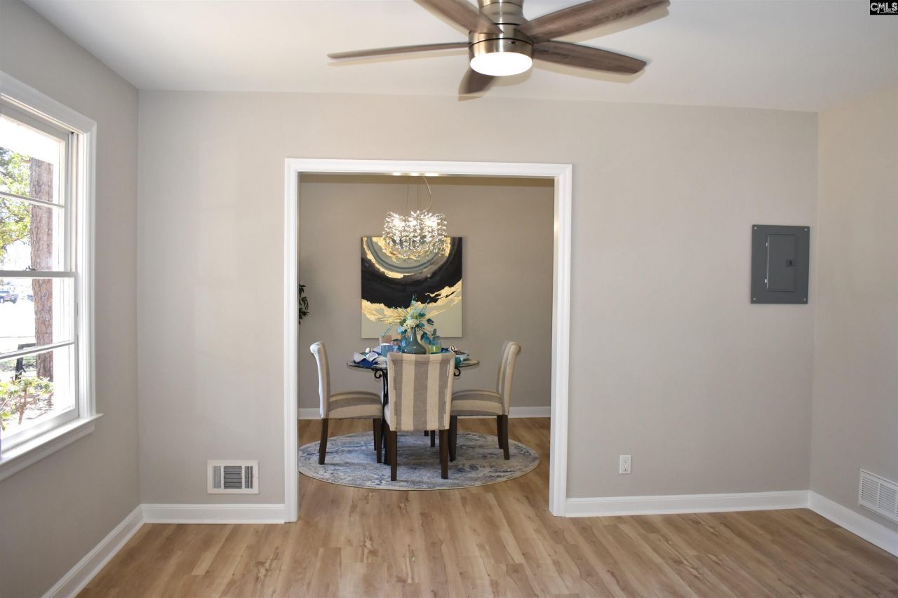 813 Greenlawn Drive Photo 14