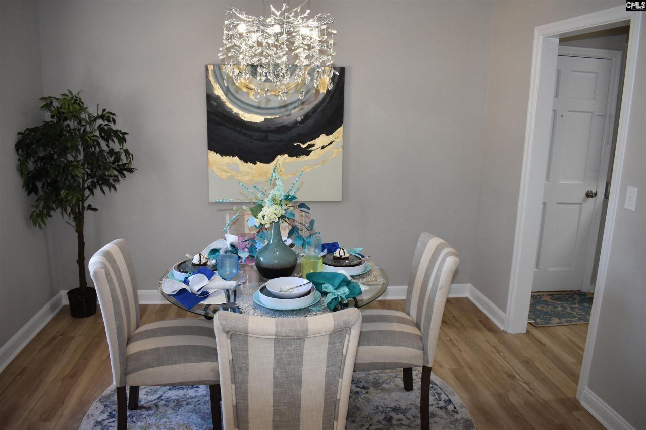 813 Greenlawn Drive Photo 18