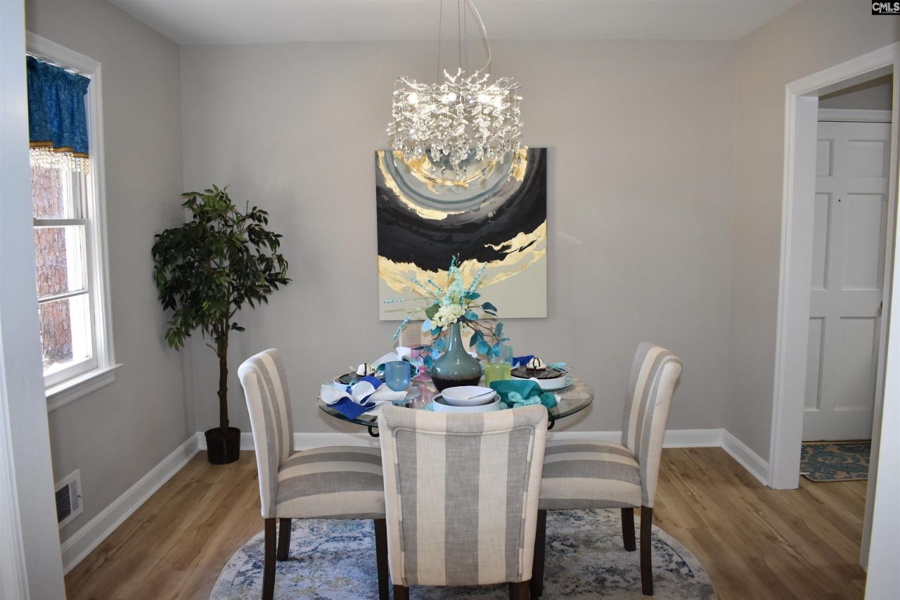 813 Greenlawn Drive Photo 19