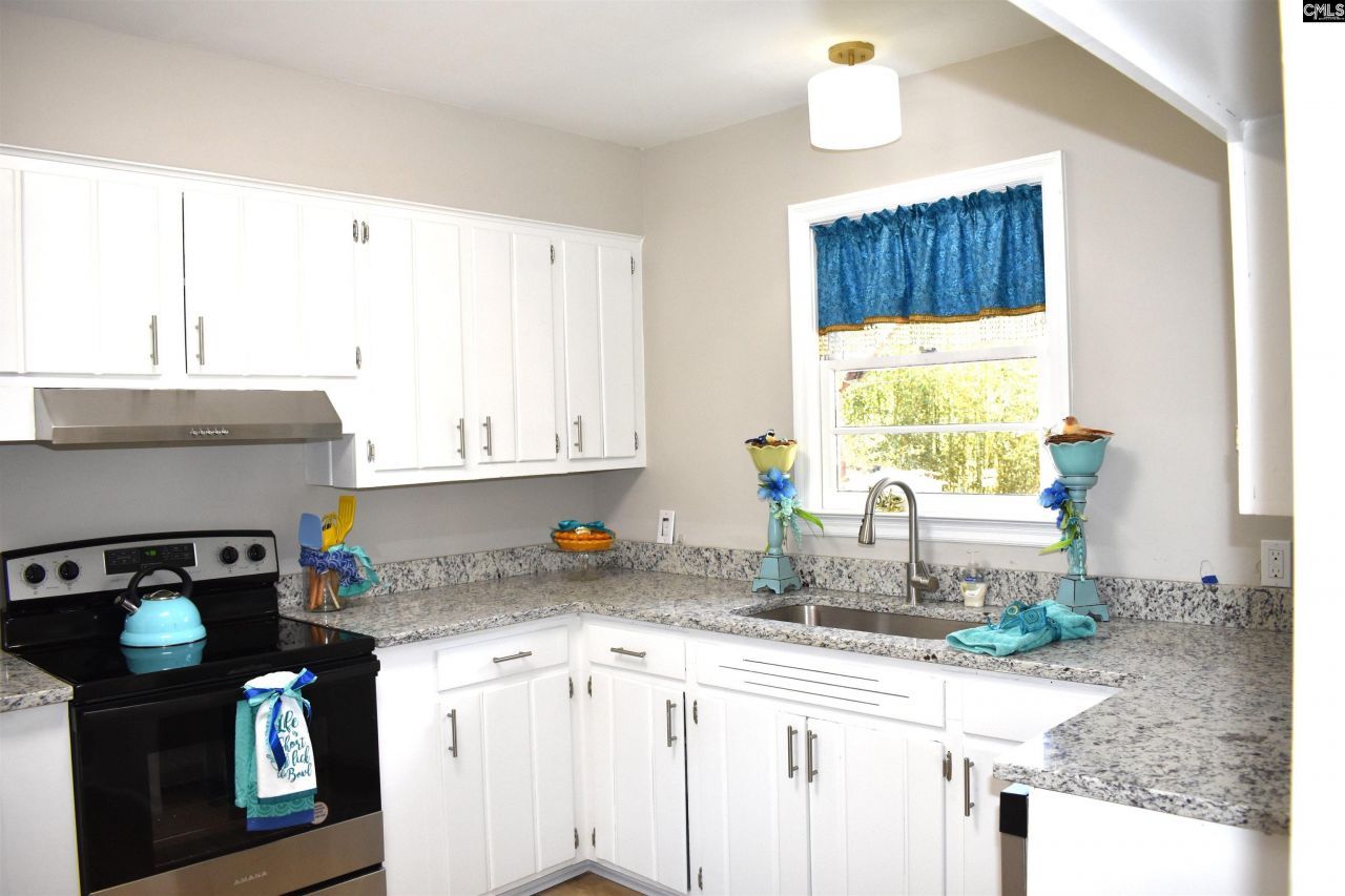 813 Greenlawn Drive Photo 23