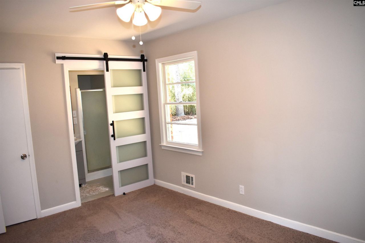 813 Greenlawn Drive Photo 35