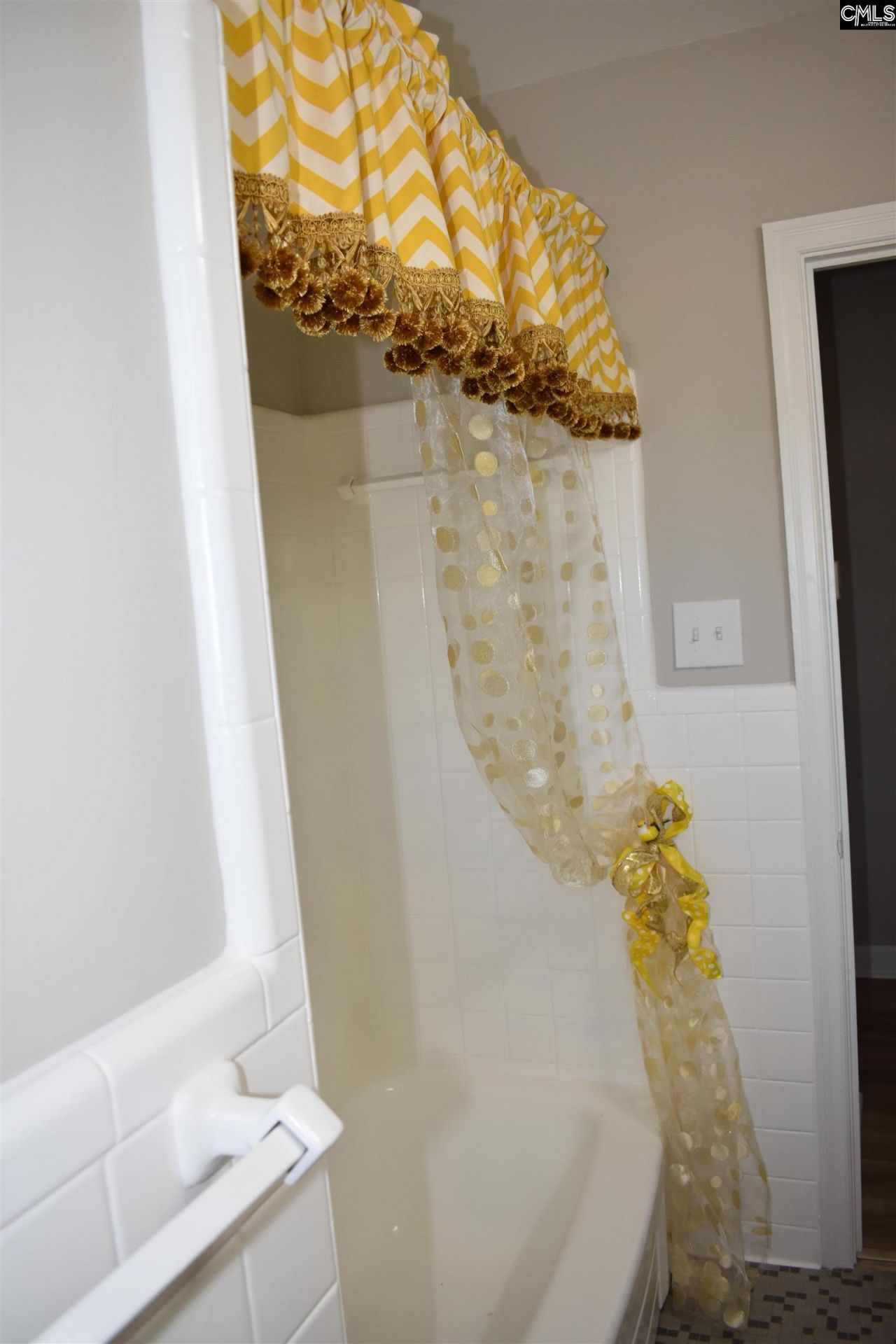 813 Greenlawn Drive Photo 40