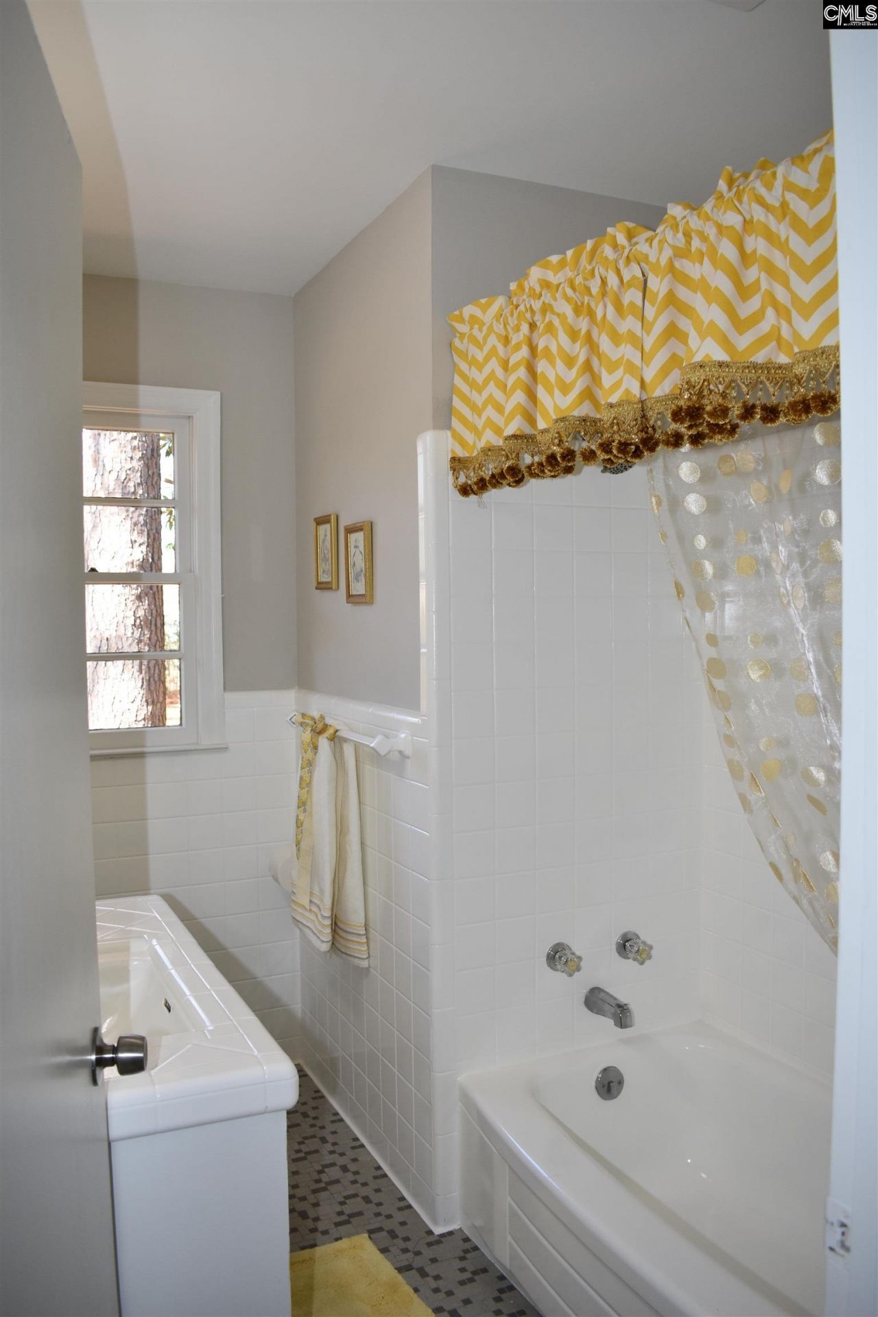 813 Greenlawn Drive Photo 41