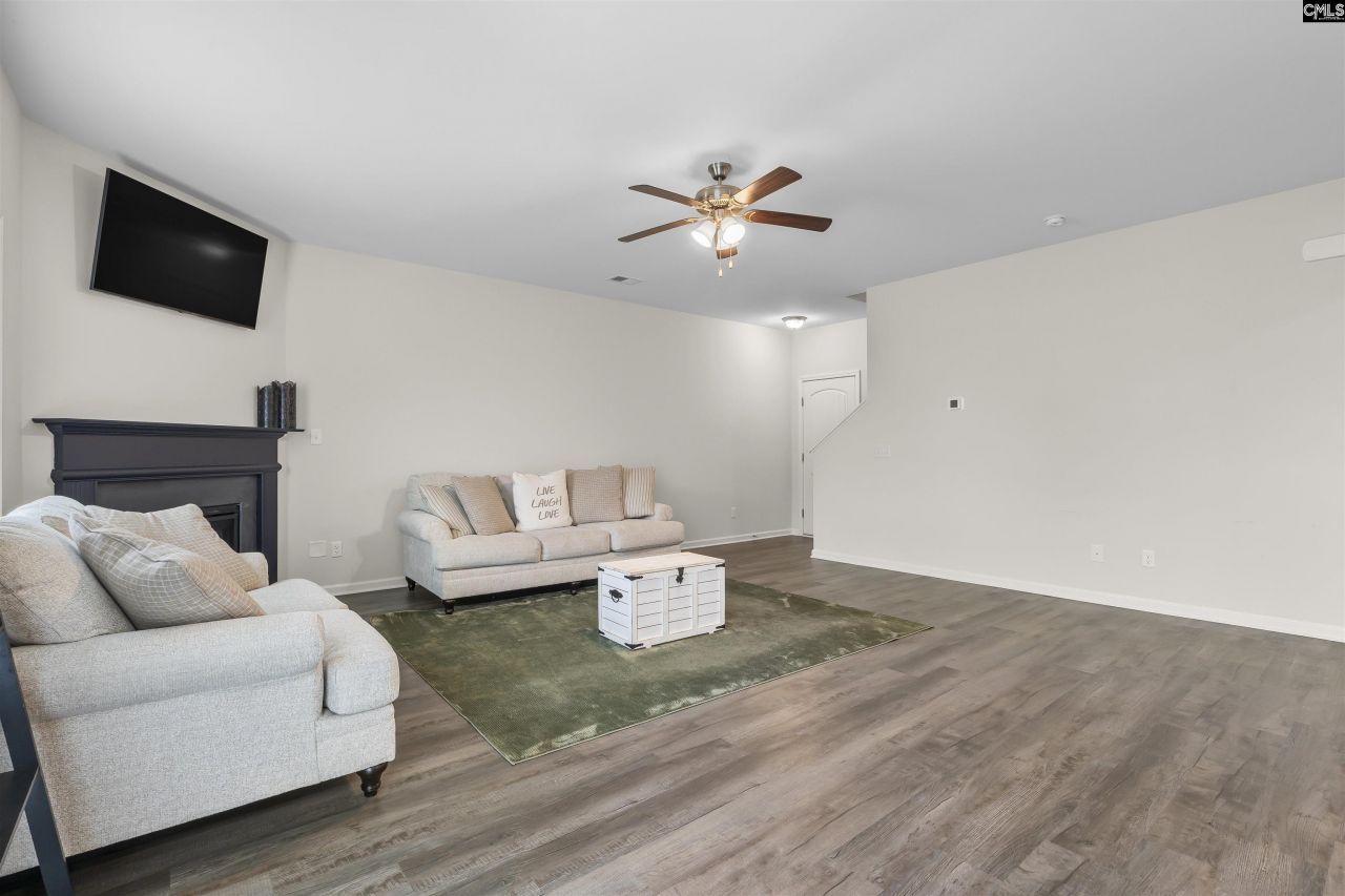 3060 Matthews Drive  Photo 11