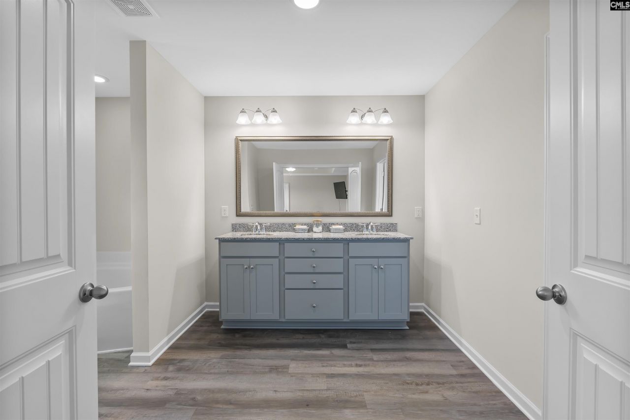 3060 Matthews Drive  Photo 22