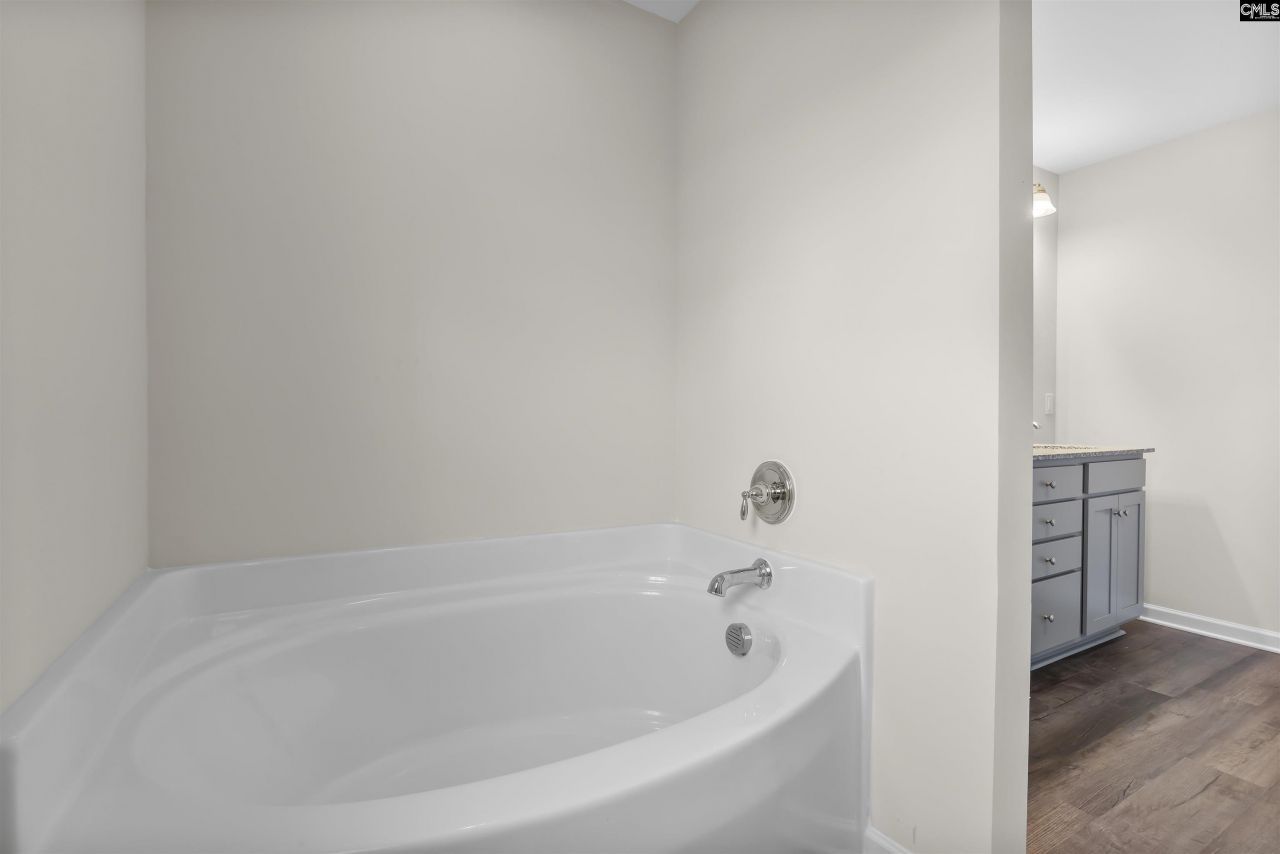 3060 Matthews Drive  Photo 24