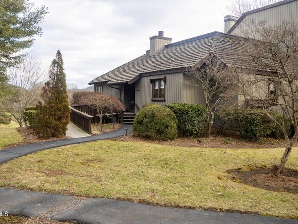 98 Periwinkle Place, Kingsport, TN 37660