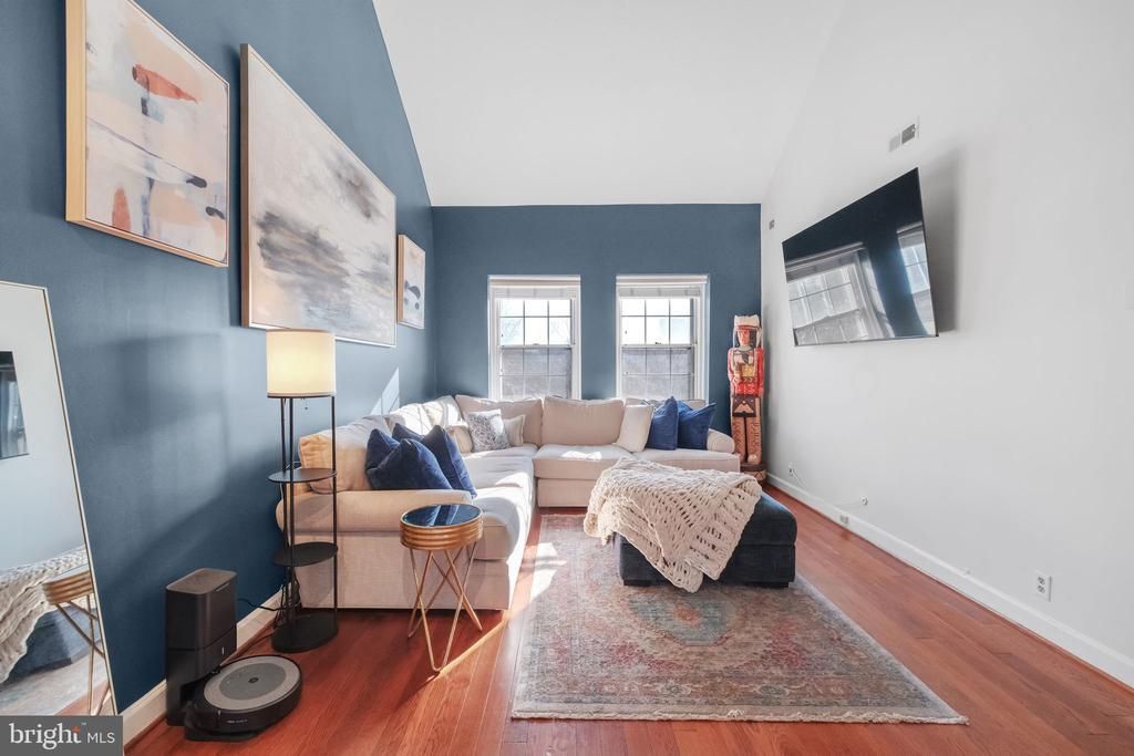 4817 31st Street S, Unit C1, Arlington, VA 22206 Main Photo