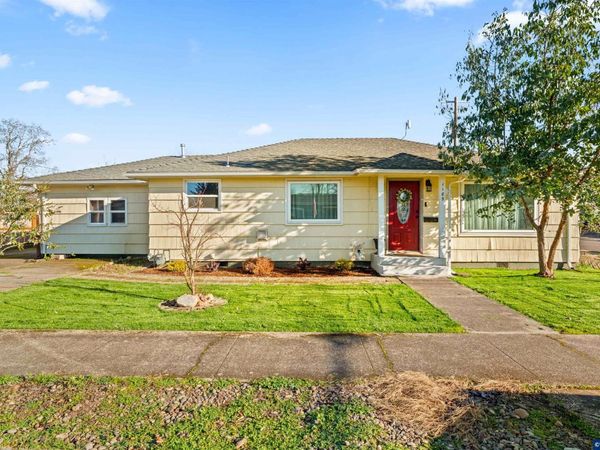 1185 Franklin St, Lebanon, OR 97355