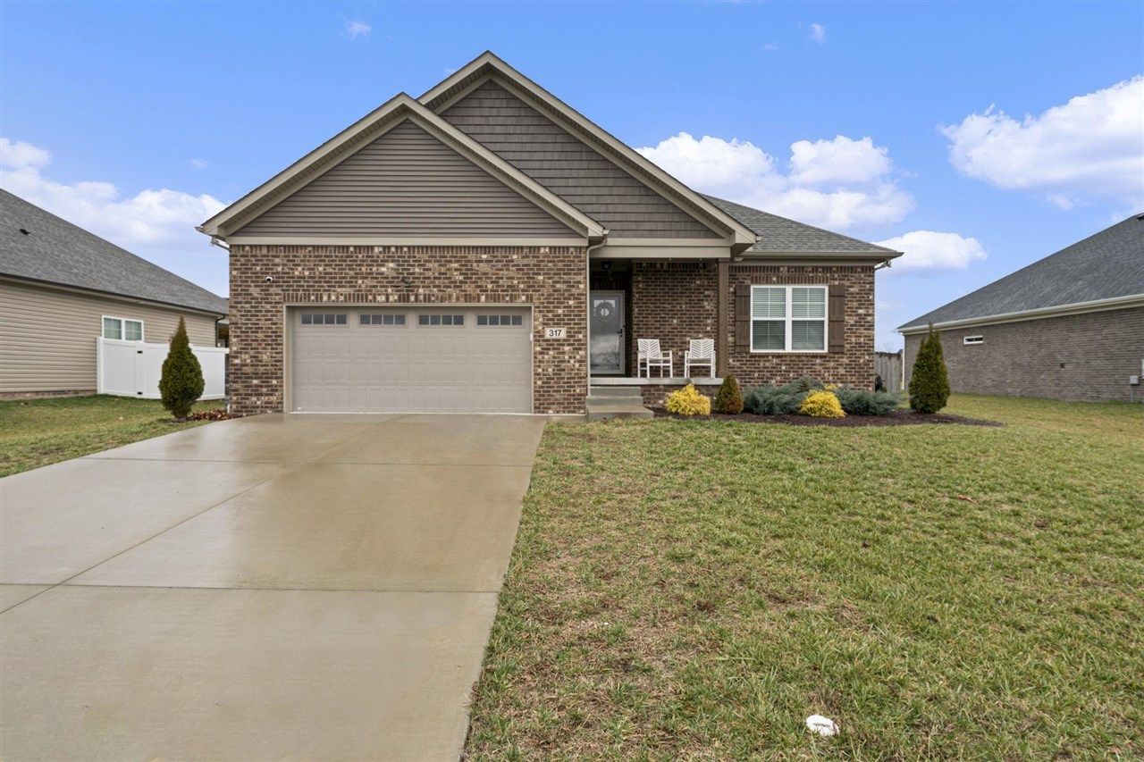 317 Claiborne Circle, Franklin, KY 42134 Main Photo