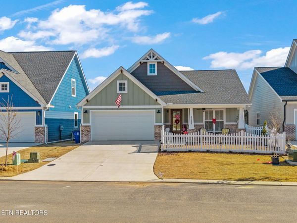 5122 NW Ella Lane, Cleveland, TN 37312