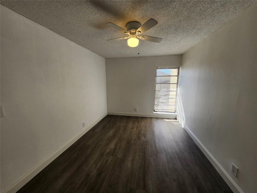 9421 NW 15th Street, Pembroke Pines, FL 33024 Photo