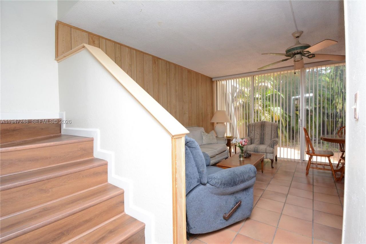 13935 SW 84th St, Unit 905, Miami, FL 33183 Photo