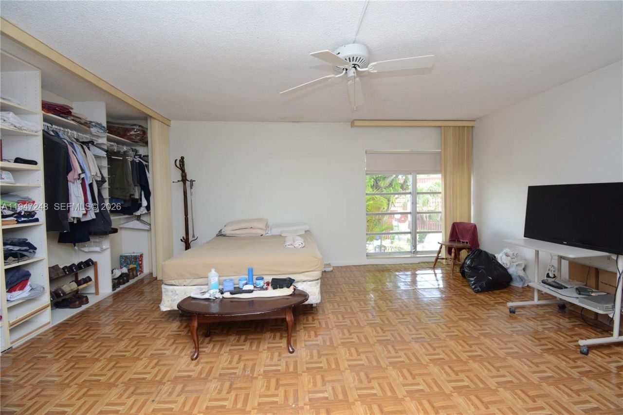 13935 SW 84th St, Unit 905, Miami, FL 33183 Photo