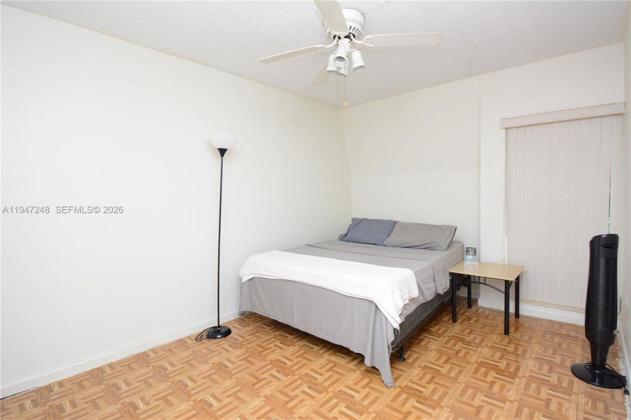 13935 SW 84th St, Unit 905, Miami, FL 33183 Photo