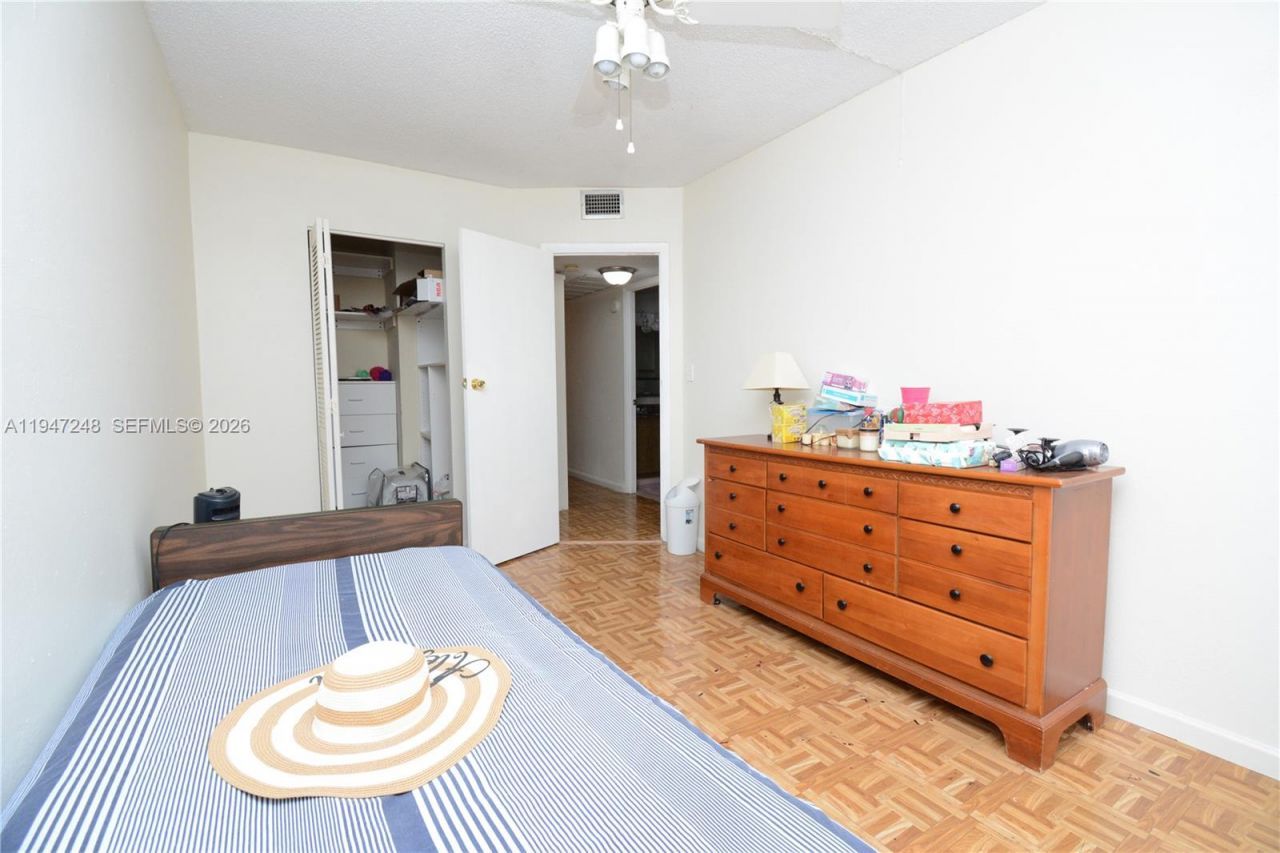 13935 SW 84th St, Unit 905, Miami, FL 33183 Photo