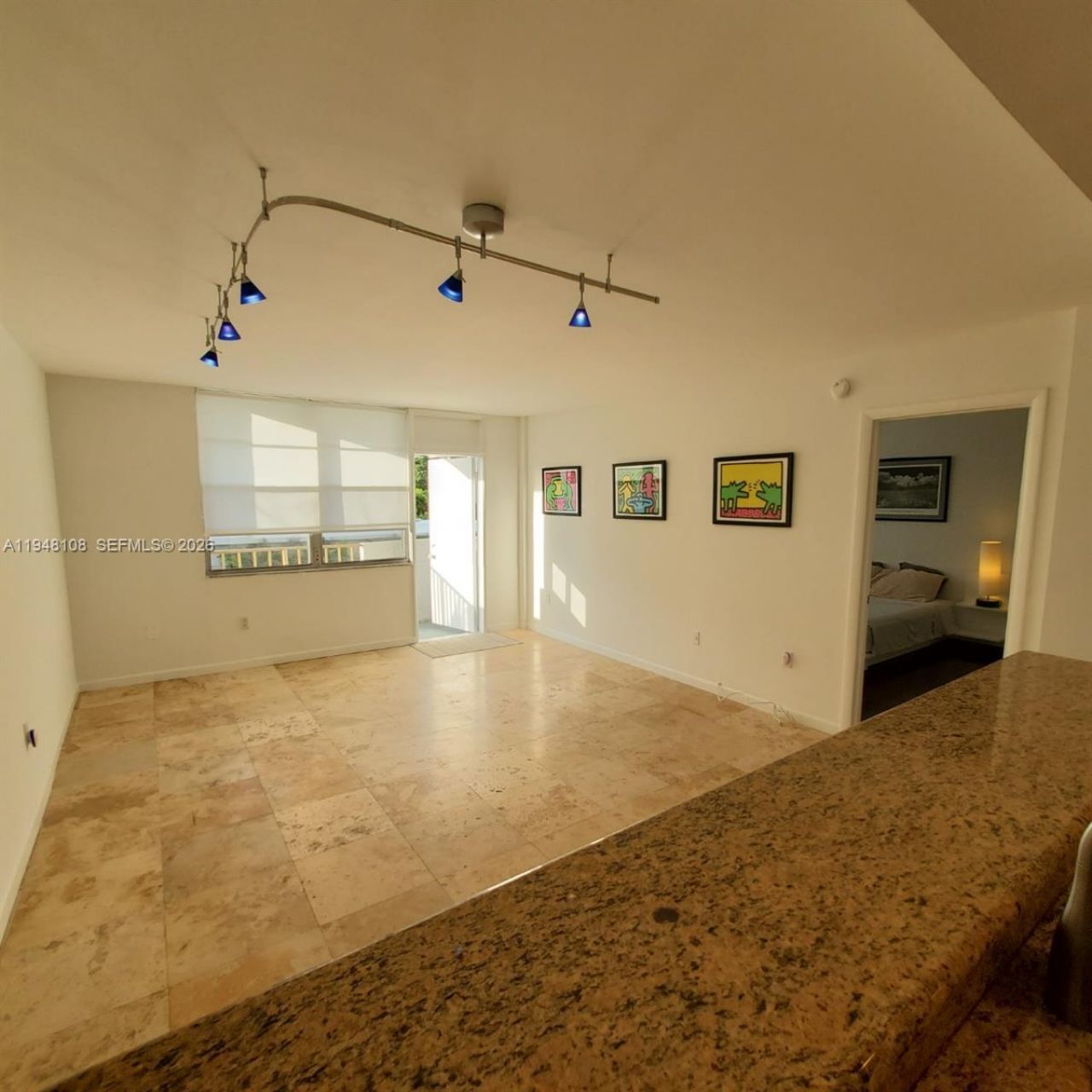 245 18th St, Unit 403, Miami Beach, FL 33139 Photo