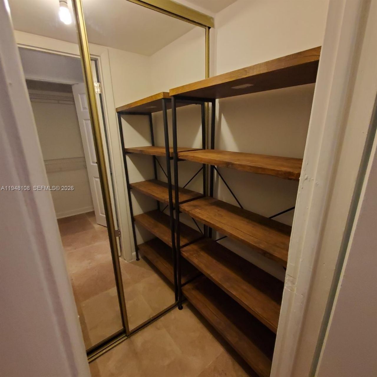 245 18th St, Unit 403, Miami Beach, FL 33139 Photo