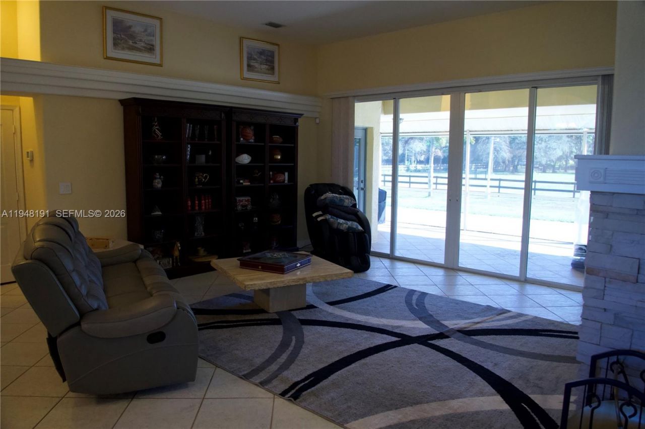 2564 Deer Run Trl, Loxahatchee, FL 33470 Photo
